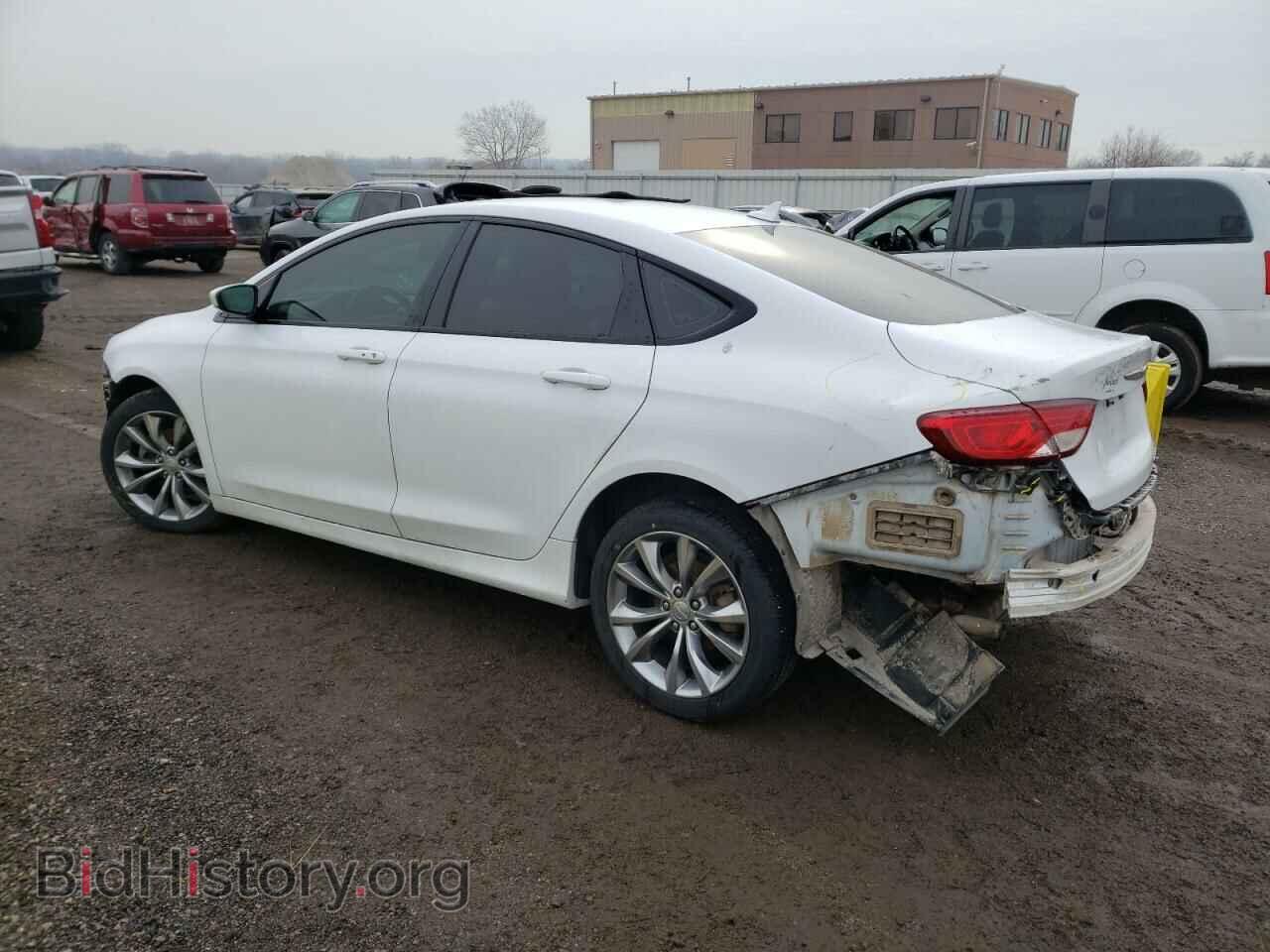 2016 CHRYSLER 200 - VIN: 1C3CCCBB8GN130470 - Фото 2