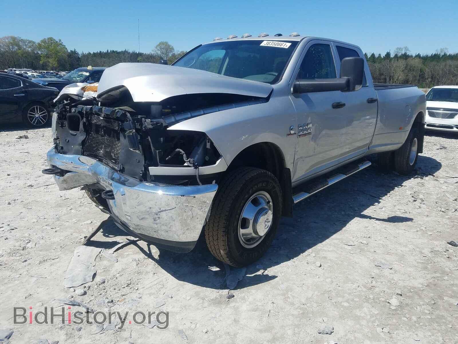 2017 RAM 3500 - VIN: 3C63RRGL9HG730091 - Фото 2