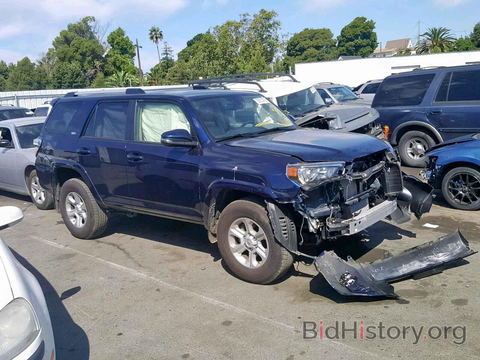 Photo JTEBU5JR2K5613875 - TOYOTA 4RUNNER SR 2019