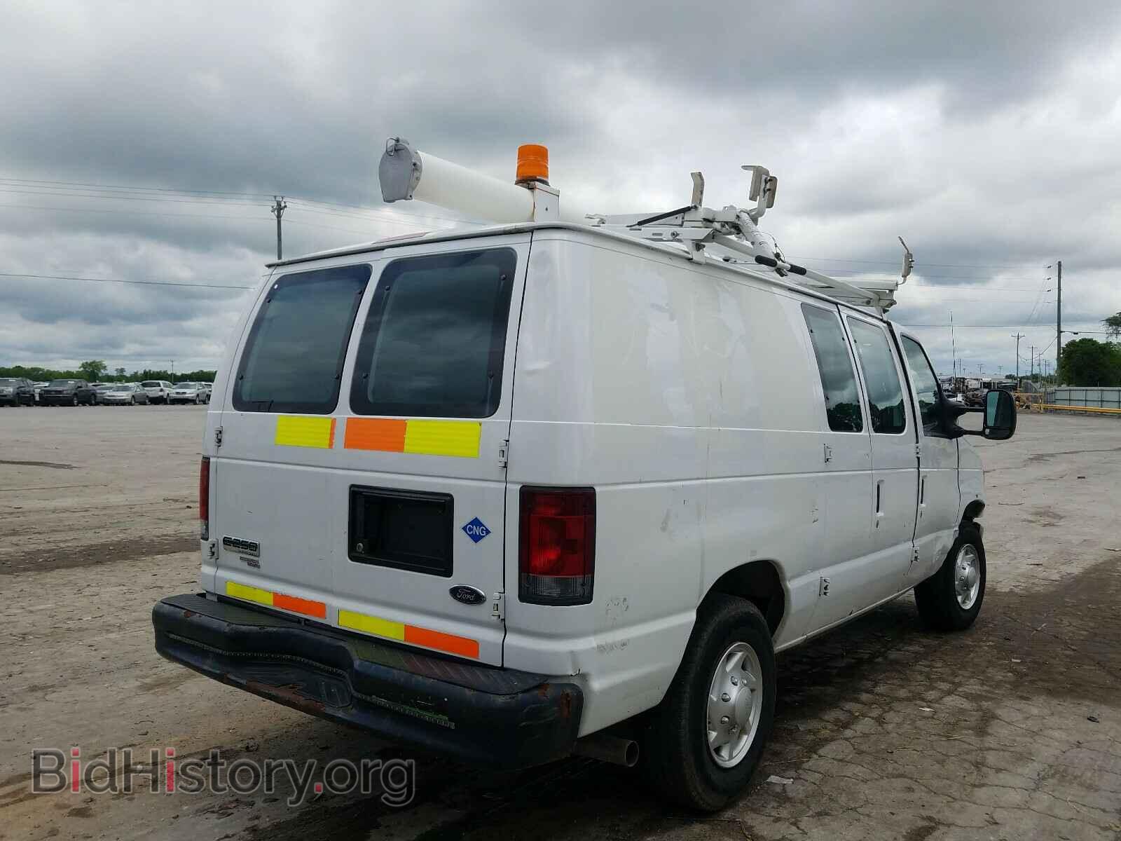 2011 FORD ECONOLINE - VIN: 1FTNE2EL5BDA87802 - Photo 4