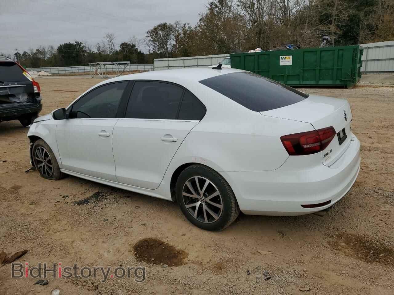 2017 VOLKSWAGEN JETTA - VIN: 3VWDB7AJ1HM208034 - Фото 2