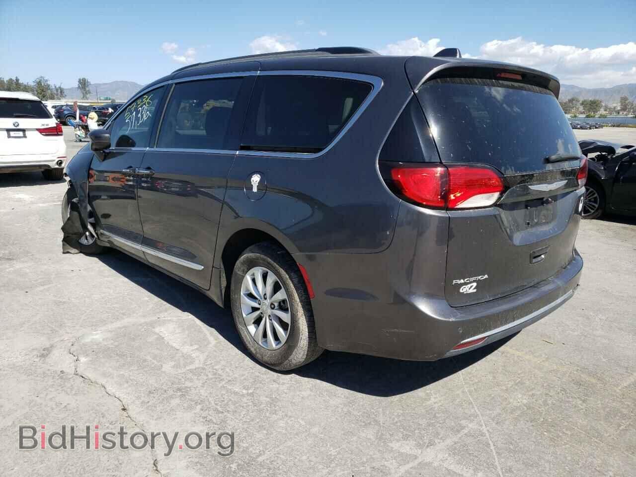 2017 CHRYSLER PACIFICA - VIN: 2C4RC1BG7HR569282 - Фото 3