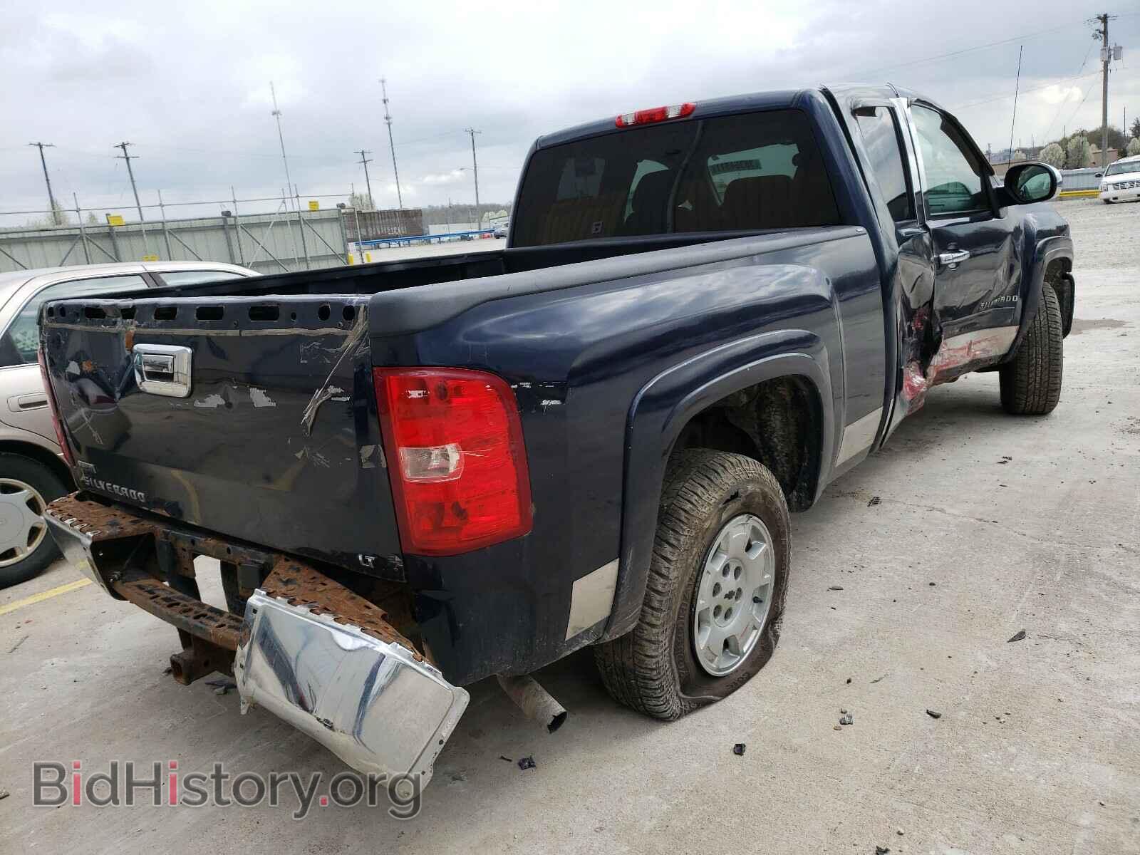 2010 CHEVROLET SILVERADO - VIN: 1GCSKSE31AZ264228 - Фото 4