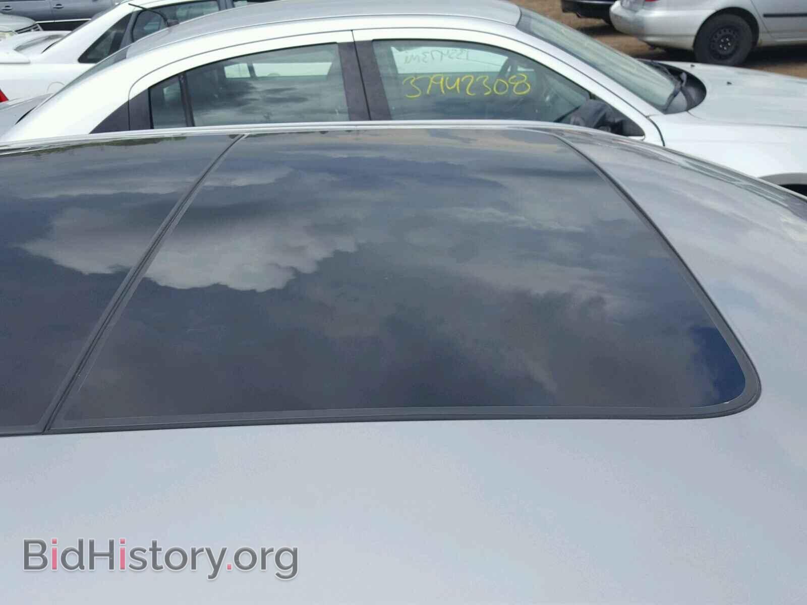 2016 CHRYSLER 300 - VIN: 2C3CCAGG2GH244367 - Photo 9