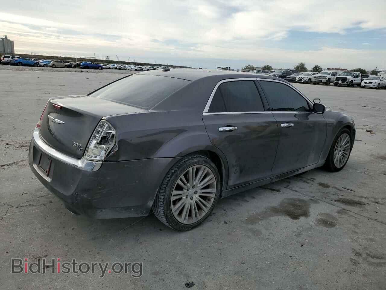 2013 CHRYSLER 300 - VIN: 2C3CCAET7DH670826 - Фото 3