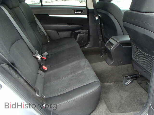 2013 SUBARU OUTBACK - VIN: 4S4BRBCC8D3317864 - Photo 6