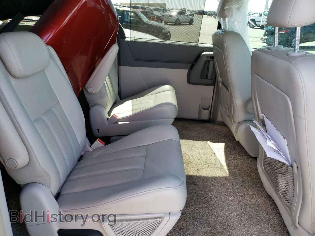 2009 CHRYSLER MINIVAN - VIN: 2A8HR54139R567405 - Фото 6