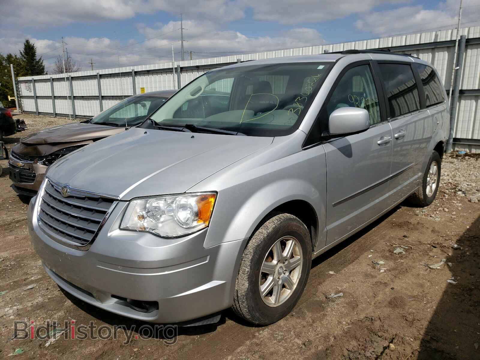2009 CHRYSLER MINIVAN - VIN: 2A8HR54169R572839 - Фото 2