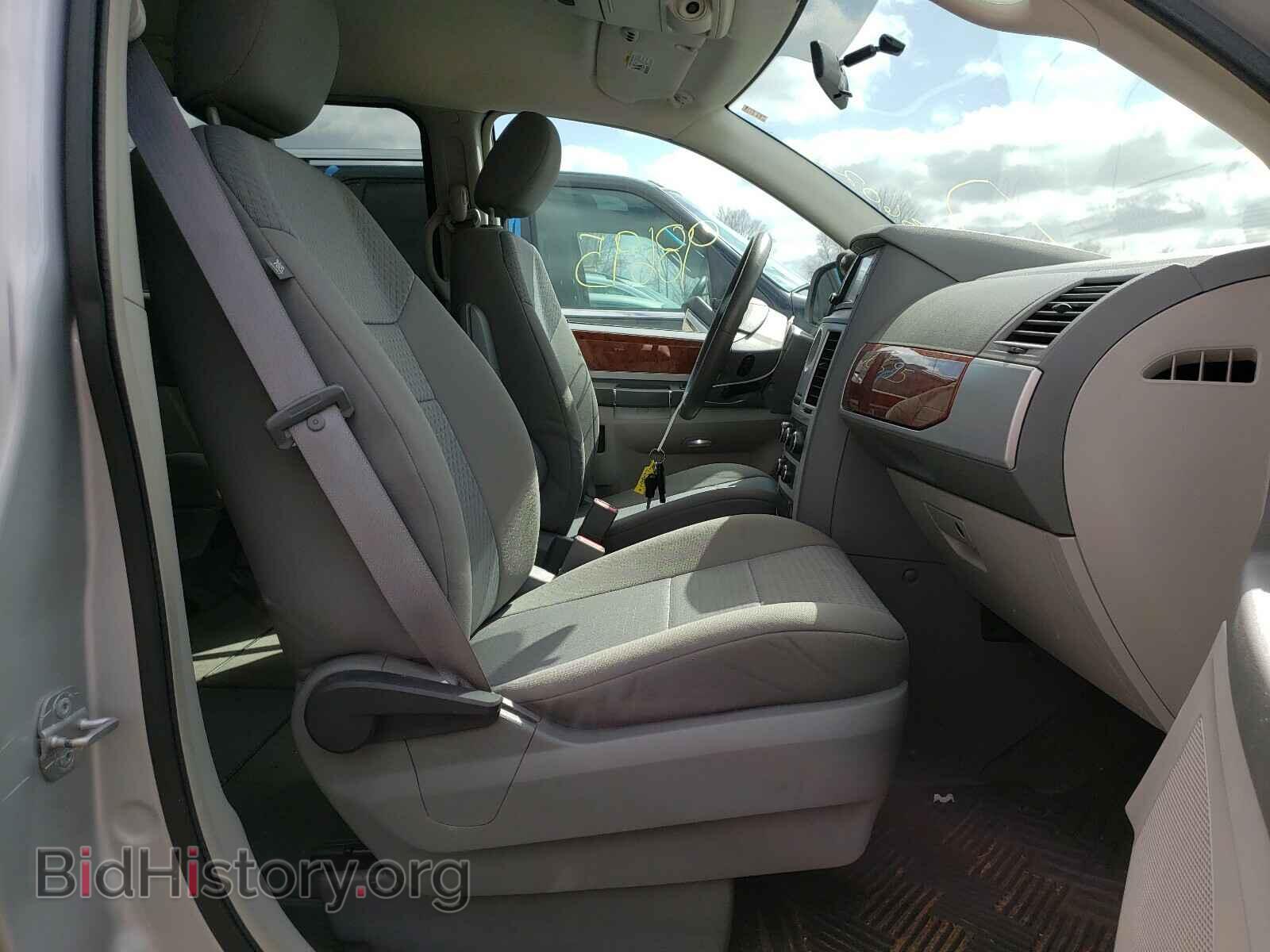 2009 CHRYSLER MINIVAN - VIN: 2A8HR54169R572839 - Фото 5