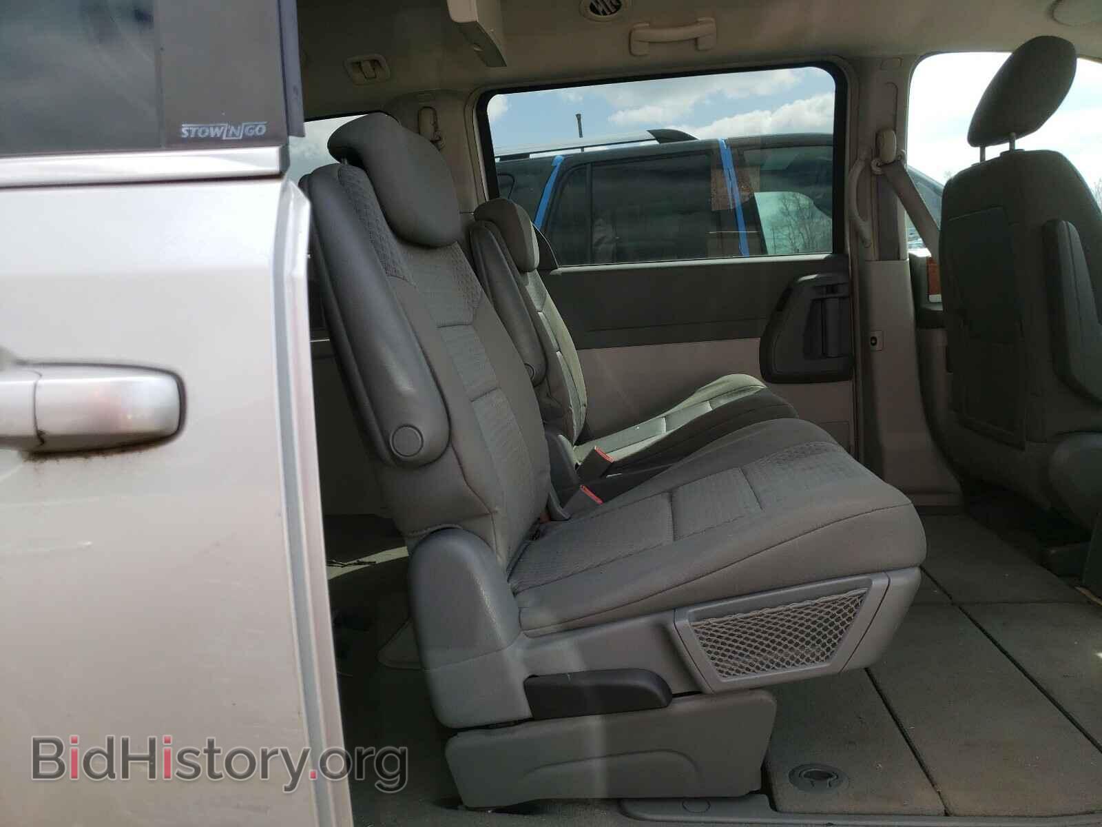 2009 CHRYSLER MINIVAN - VIN: 2A8HR54169R572839 - Фото 6