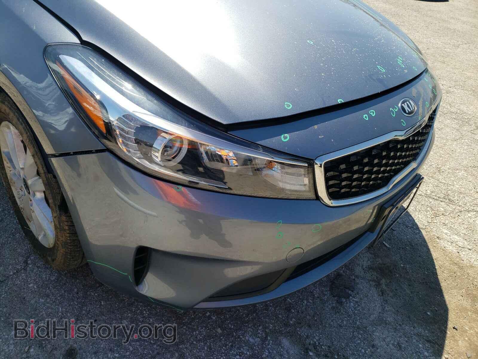 2017 KIA FORTE - VIN: 3KPFL4A73HE160946 - Фото 9