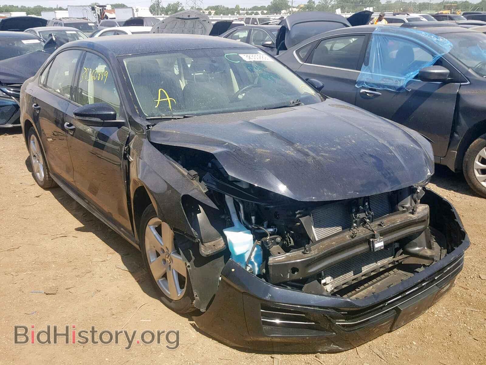 Photo 1VWAA7A31JC037672 - VOLKSWAGEN PASSAT 2018