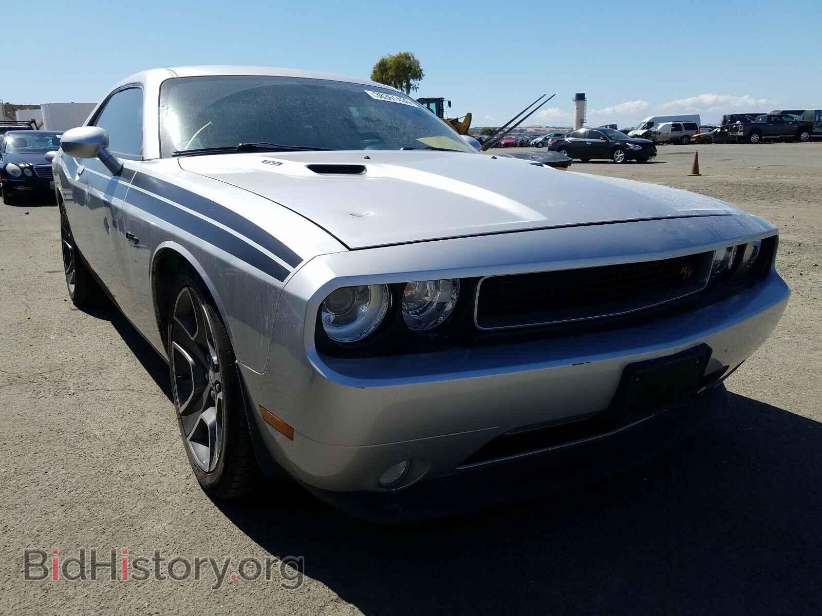 Photo 2C3CDYBT7CH281208 - DODGE CHALLENGER 2012
