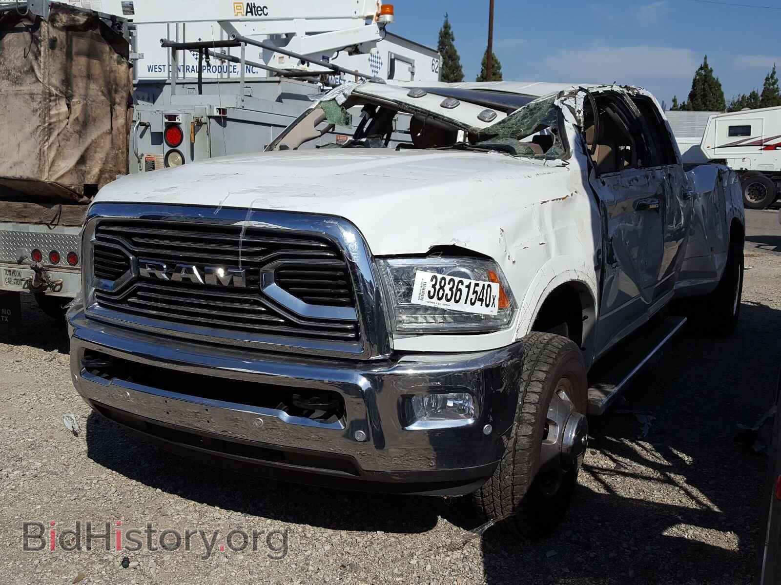 2018 RAM 3500 - VIN: 3C63RRKL8JG268524 - Фото 2