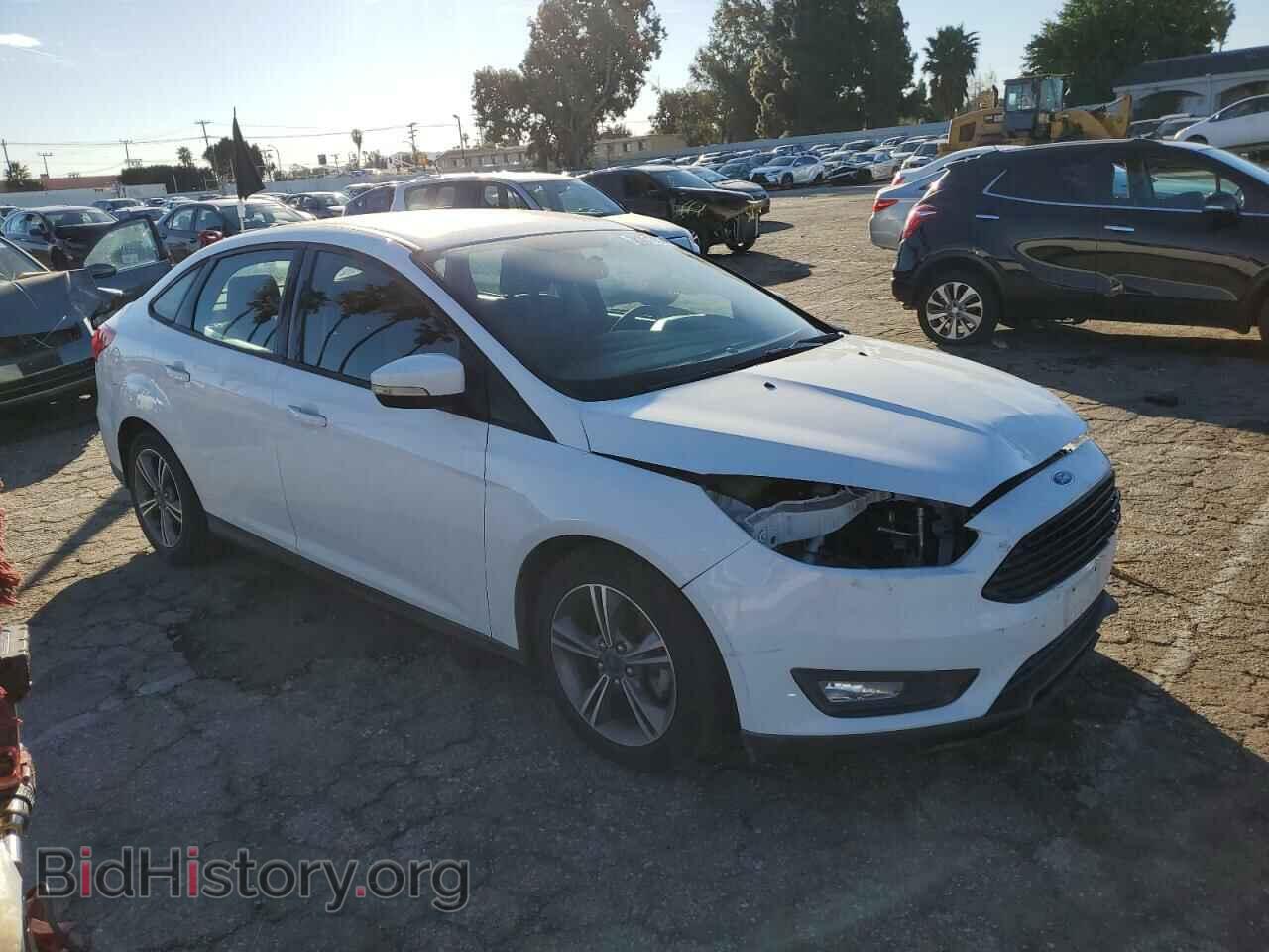 2017 FORD FOCUS - VIN: 1FADP3FEXHL292869 - Photo 4