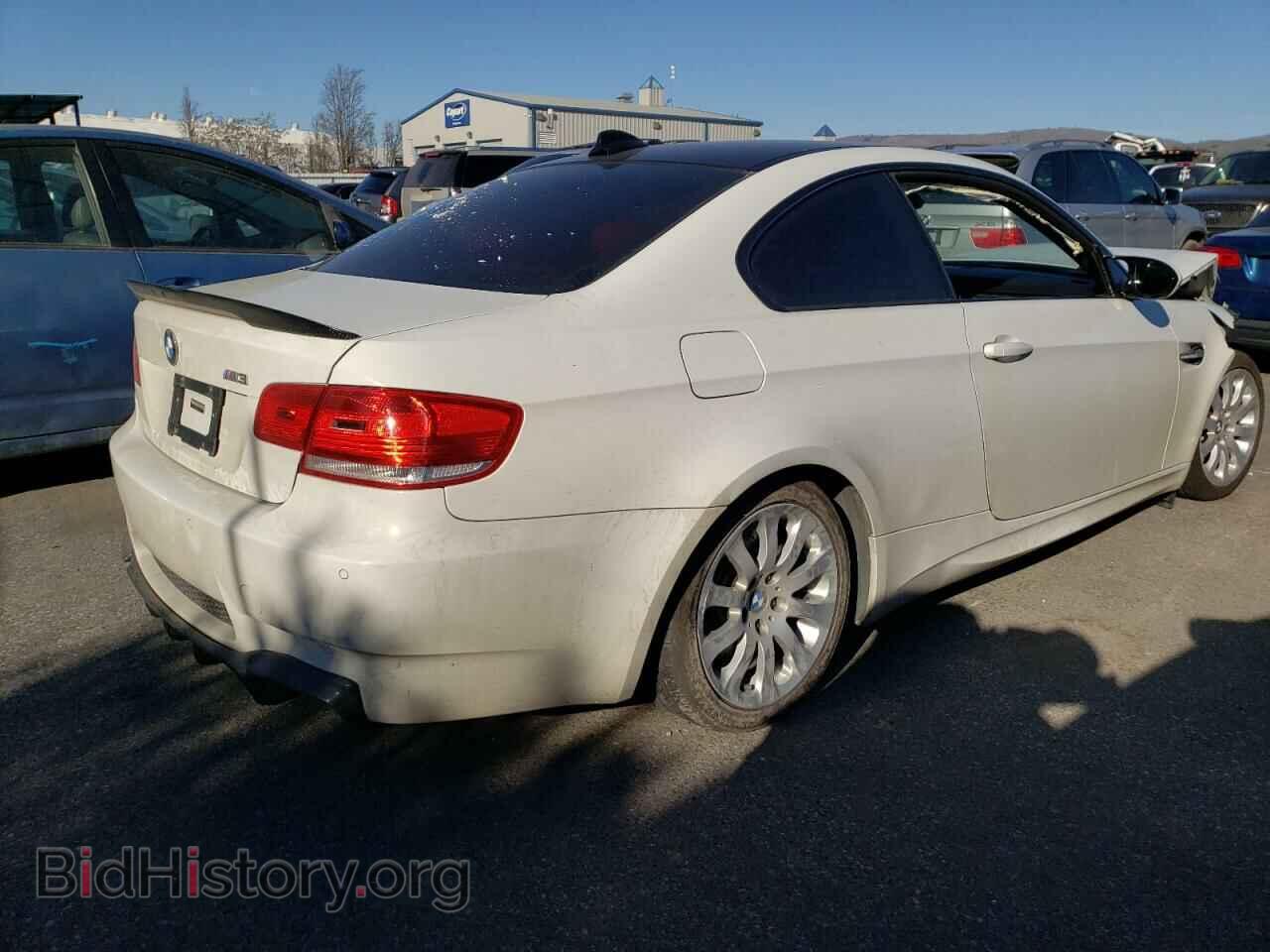 2008 BMW M3 - VIN: WBSWD93568PY42038 - Фото 3