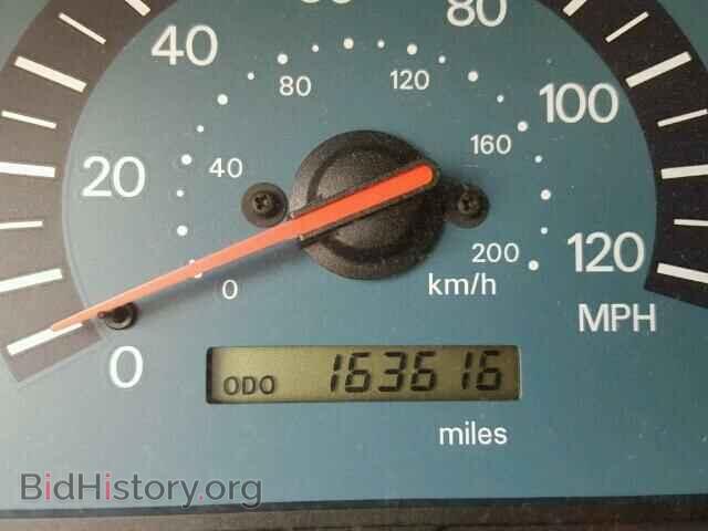 2002 MITSUBISHI GALANT - VIN: 4A3AA46G22E040421 - Фото 8