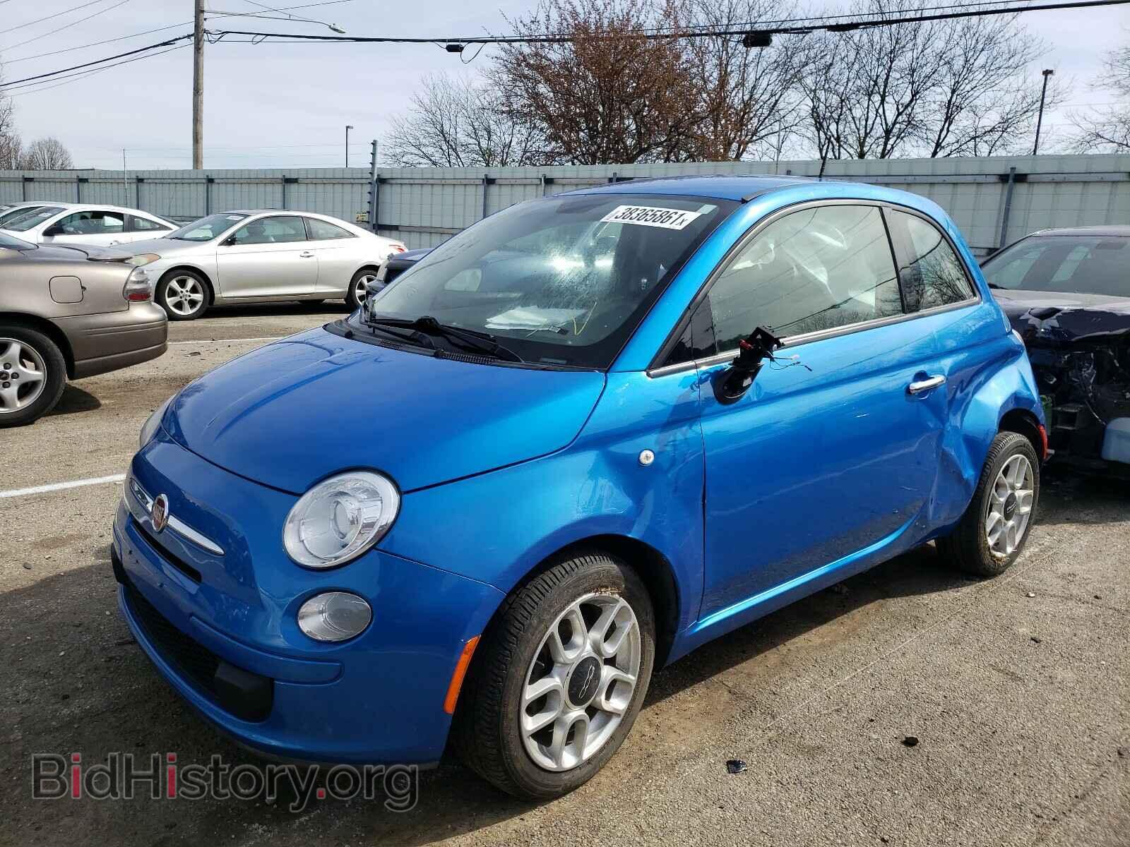2015 FIAT 500 - VIN: 3C3CFFAR8FT579721 - Photo 2
