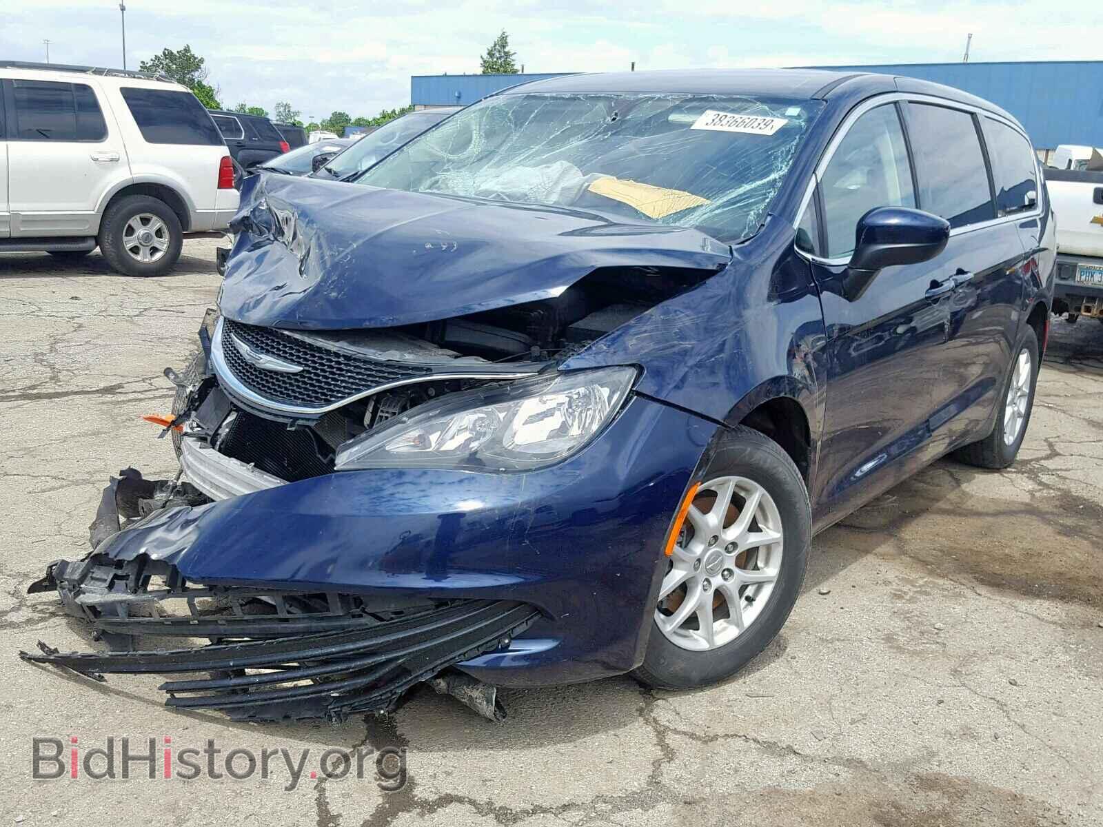 2017 CHRYSLER PACIFICA T - VIN: 2C4RC1DG0HR566060 - Photo 2