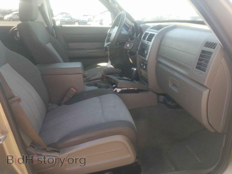 2007 Dodge NITRO (VIN 1D8GU28K57W734484) — photo 5 of 10