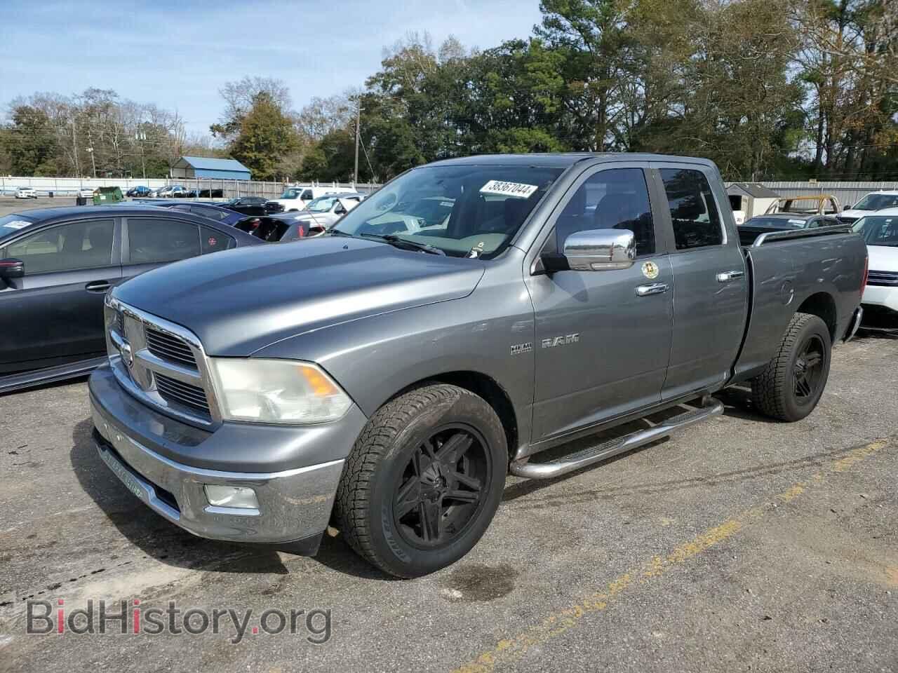 Photo 1D7RB1GT9BS657108 - DODGE All Models 2011