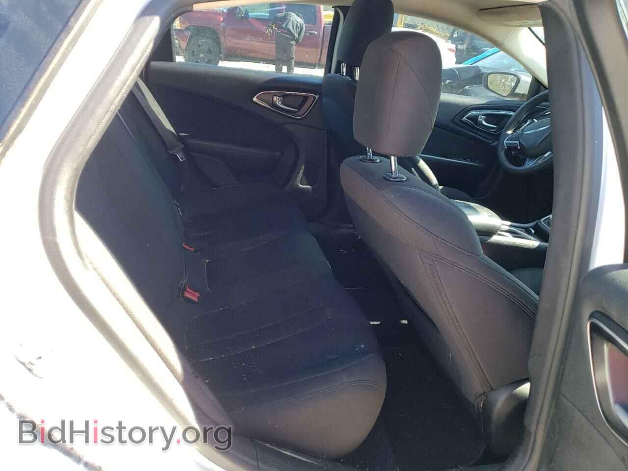 2016 CHRYSLER 200 - VIN: 1C3CCCAB4GN116244 - Фото 10