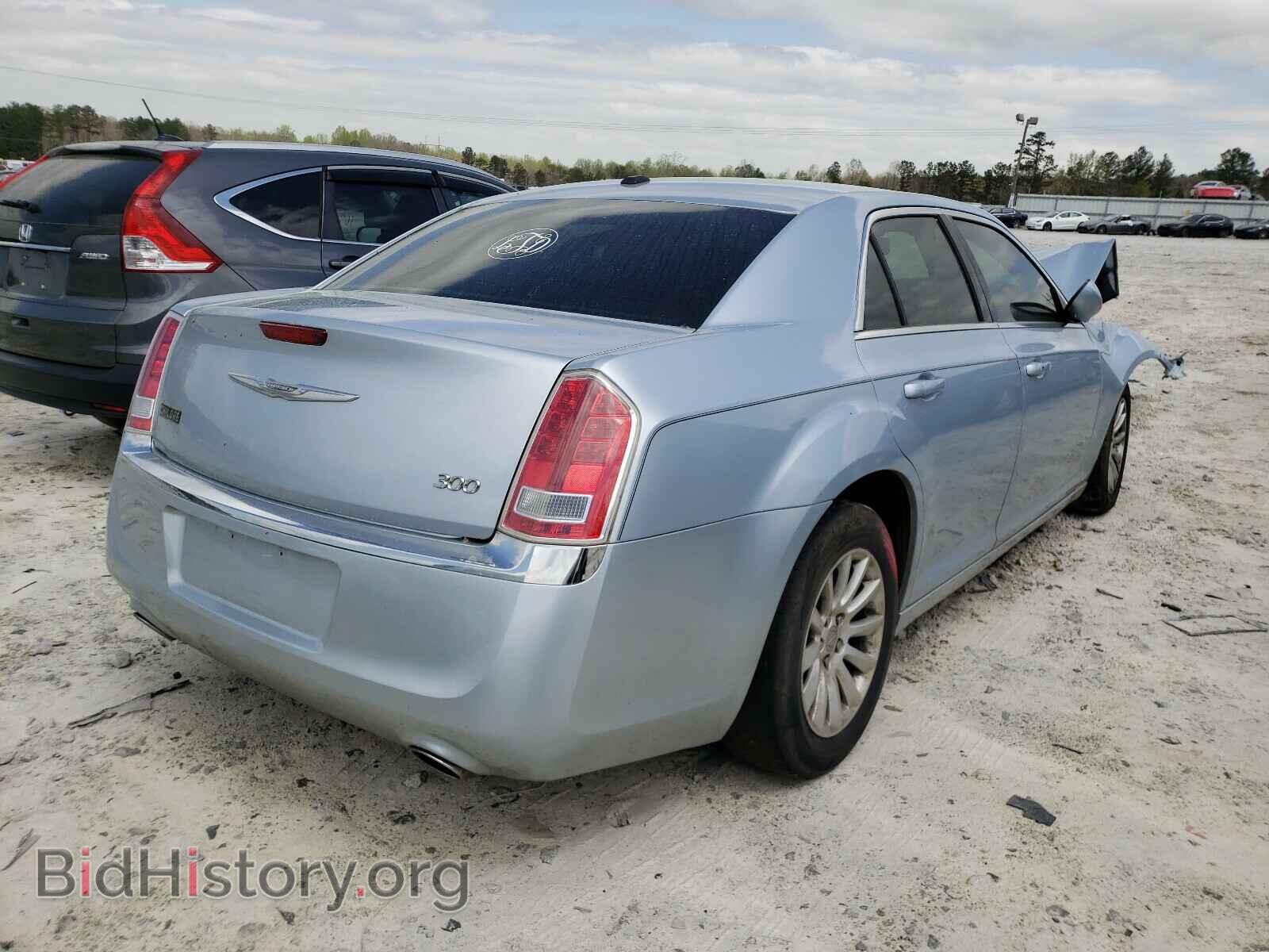 2013 CHRYSLER 300 - VIN: 2C3CCAAG0DH630614 - Фото 4
