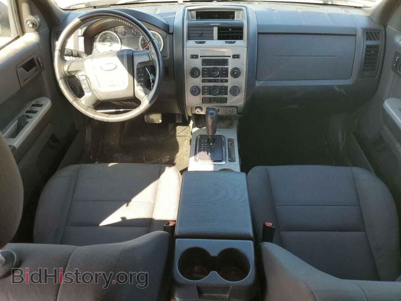 2011 FORD ESCAPE - VIN: 1FMCU0D7XBKB21999 - Фото 8