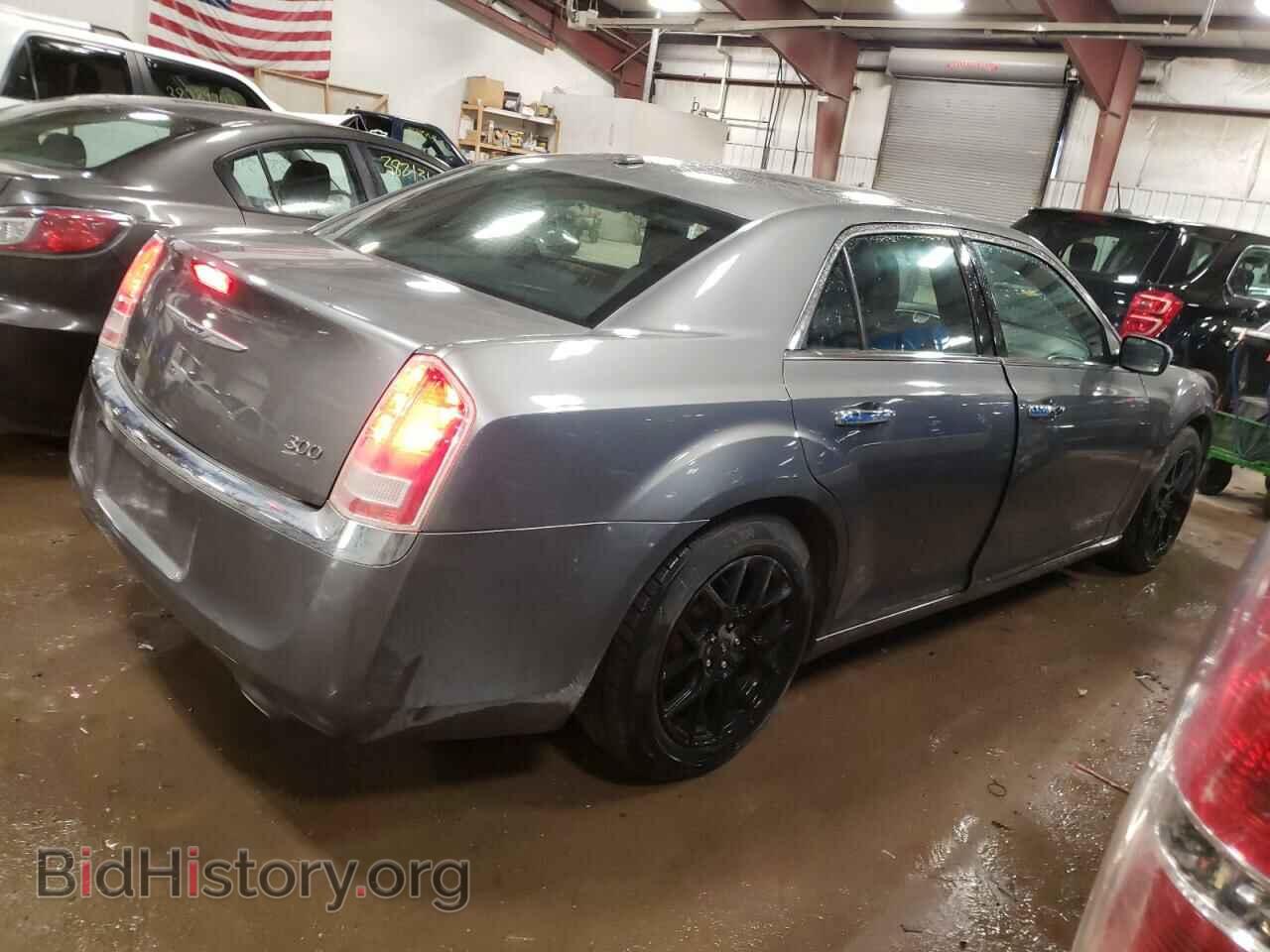 2012 CHRYSLER 300 - VIN: 2C3CCACG3CH165970 - Фото 3