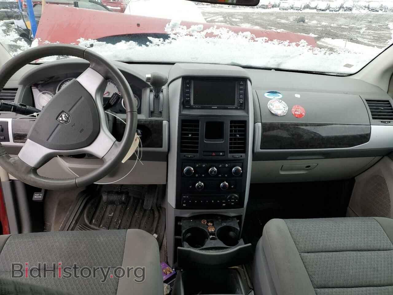 2010 DODGE CARAVAN - VIN: 2D4RN5D14AR134741 - Фото 8