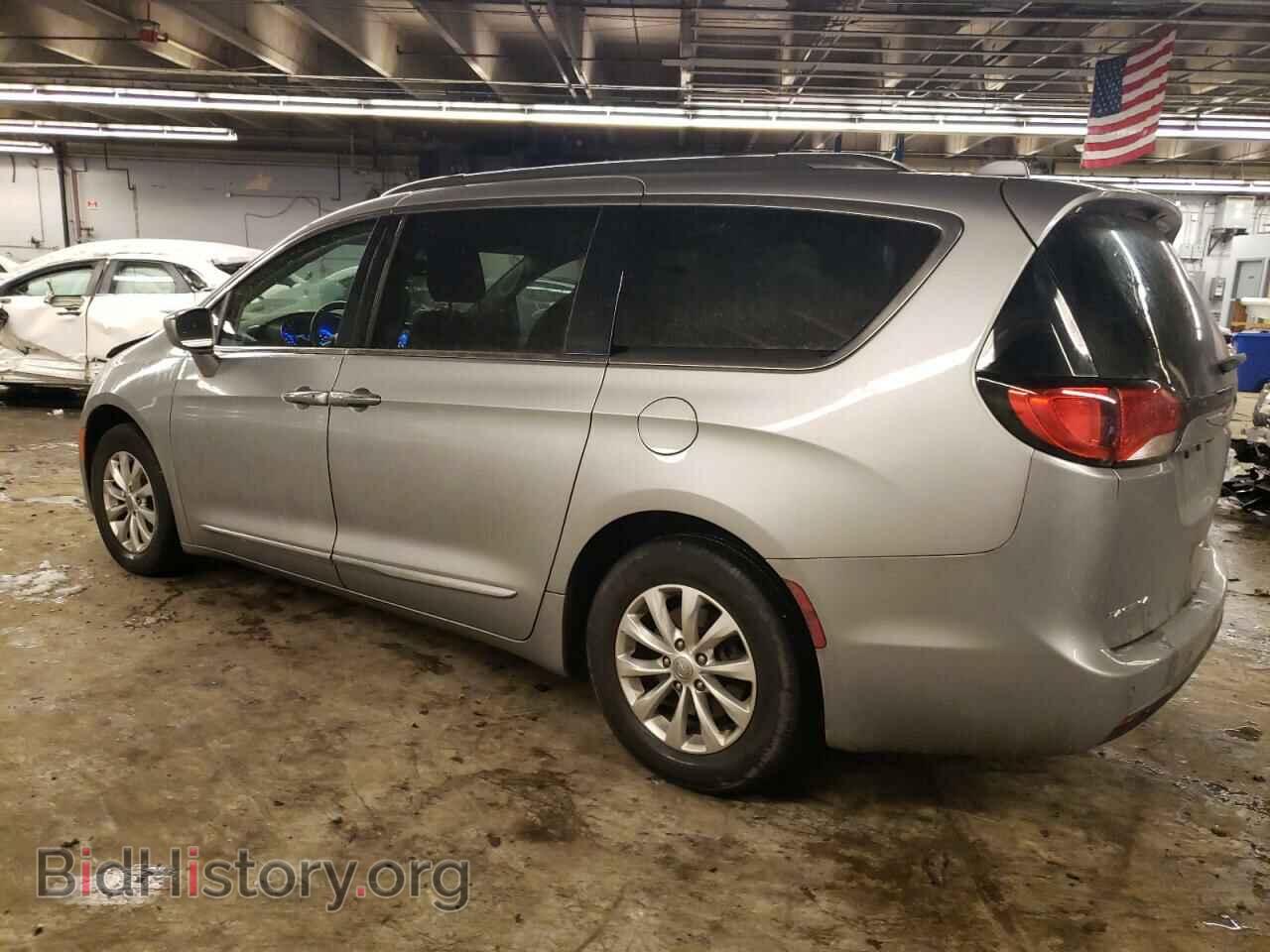 2018 CHRYSLER PACIFICA - VIN: 2C4RC1BGXJR188533 - Фото 2