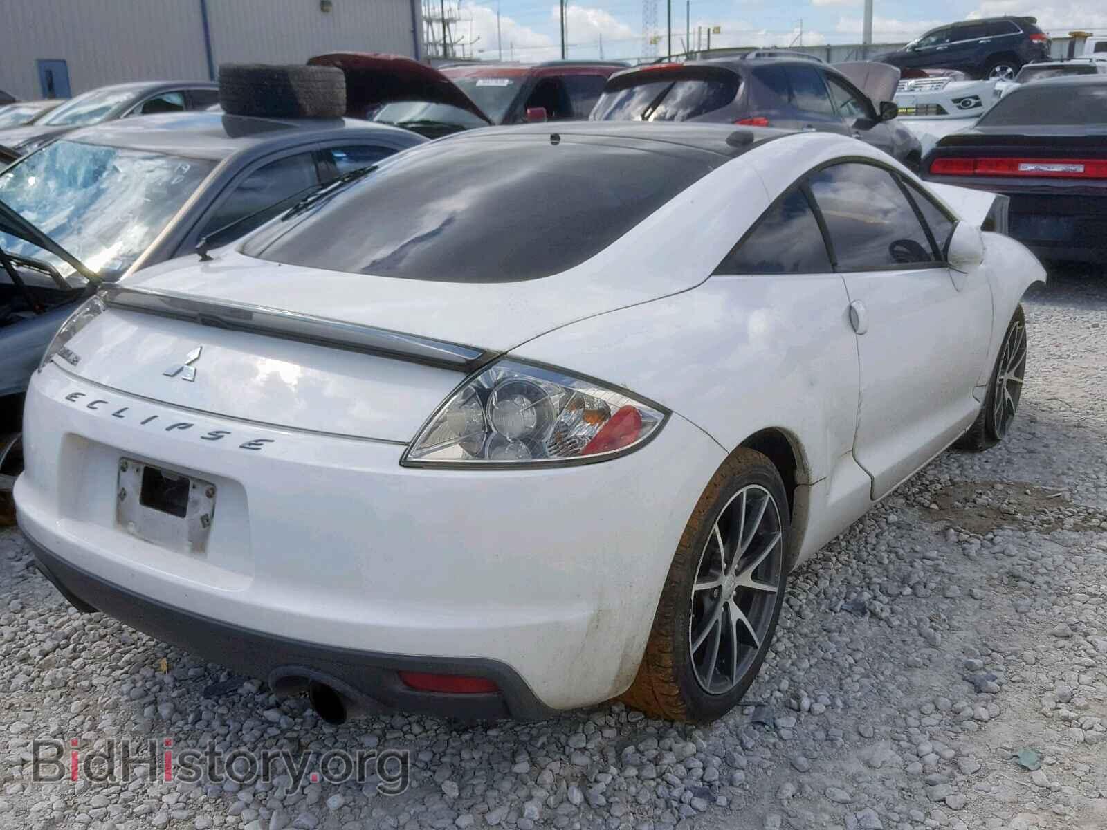 2011 MITSUBISHI ECLIPSE - VIN: 4A31K5DF9BE002844 - Photo 4