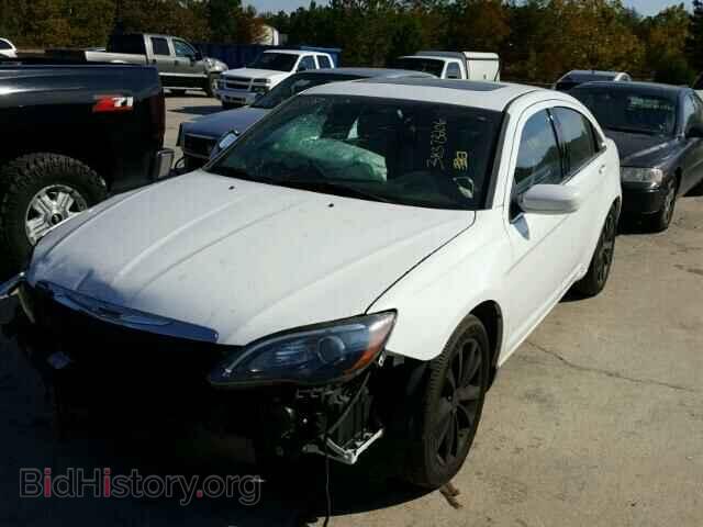 2011 CHRYSLER 200 - VIN: 1C3BC8FG9BN567384 - Фото 2