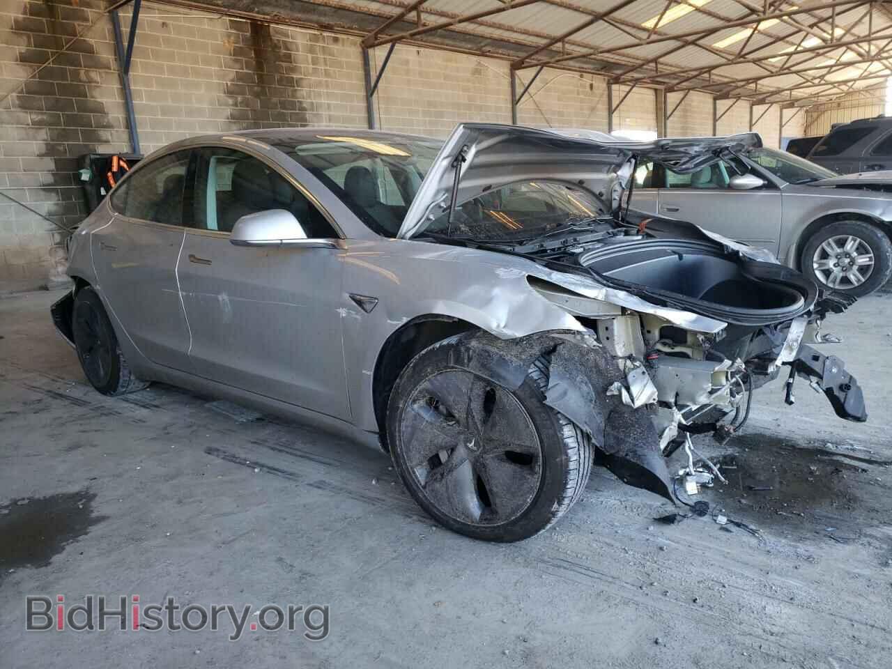 Фотография 5YJ3E1EA1JF039592 - TESLA MODEL 3 2018