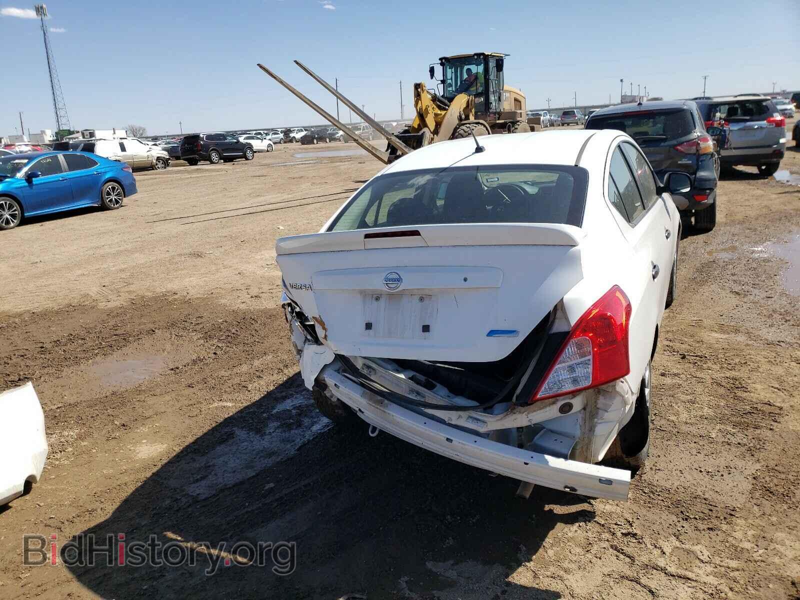 2014 NISSAN VERSA - VIN: 3N1CN7APXEL826189 - Фото 9