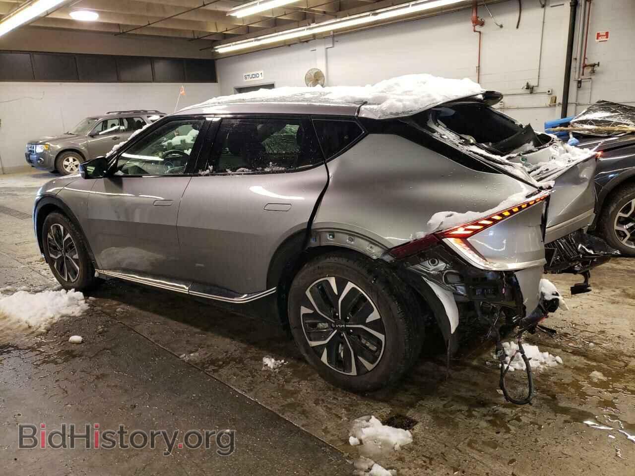 2022 KIA EV6 LIGHT - VIN: KNDC3DLC7N5059168 - Фото 2