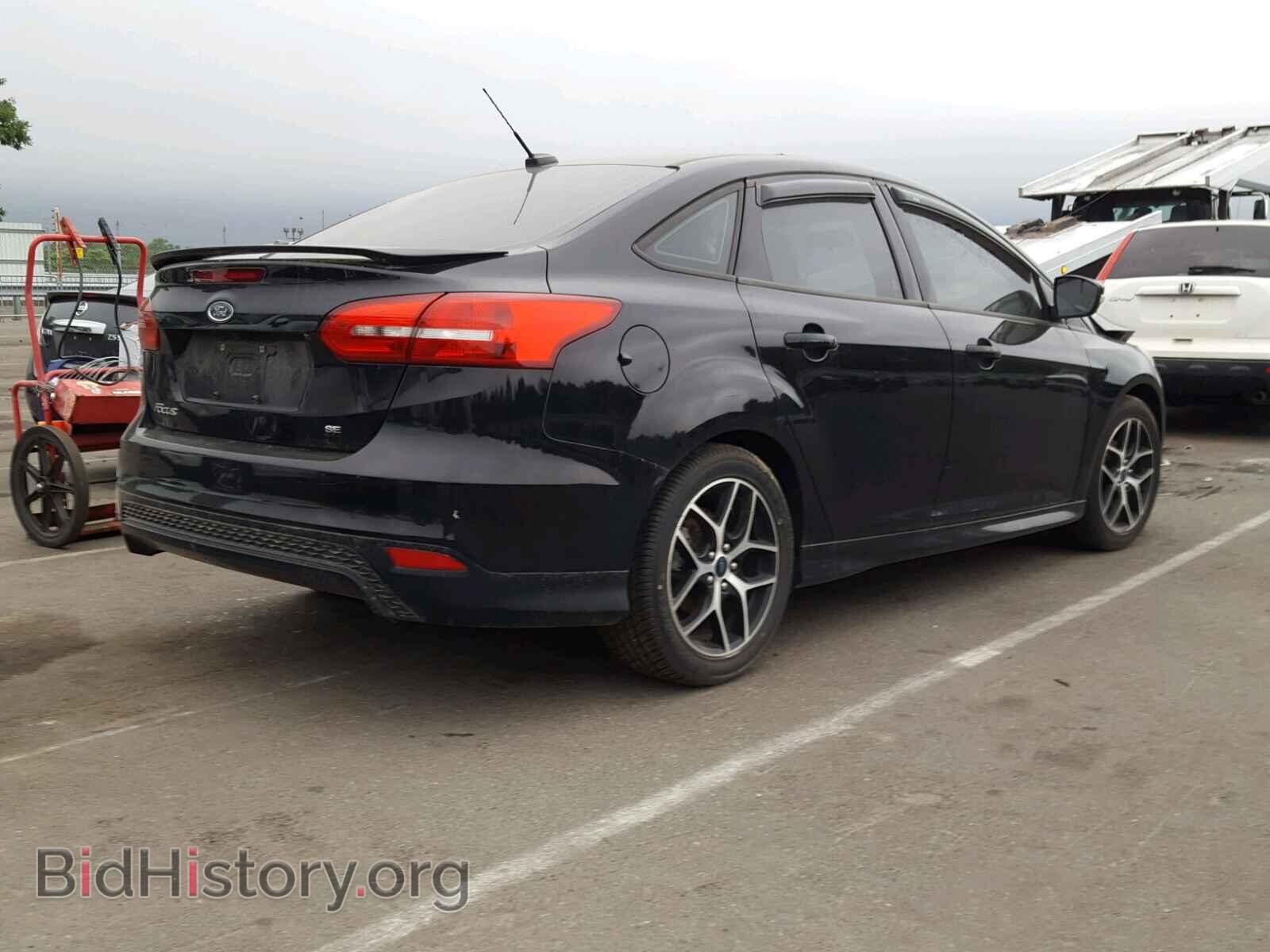 2016 FORD FOCUS - VIN: 1FADP3F2XGL292200 - Photo 4