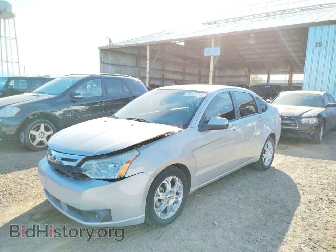 2009 FORD FOCUS - VIN: 1FAHP36N49W124002 - Фото 2