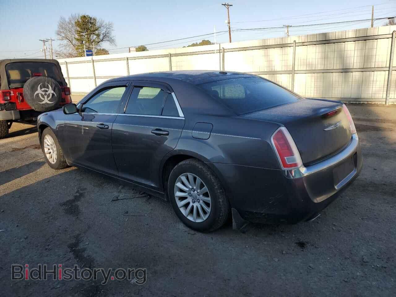 2014 CHRYSLER 300 - VIN: 2C3CCAAG1EH136344 - Фото 2