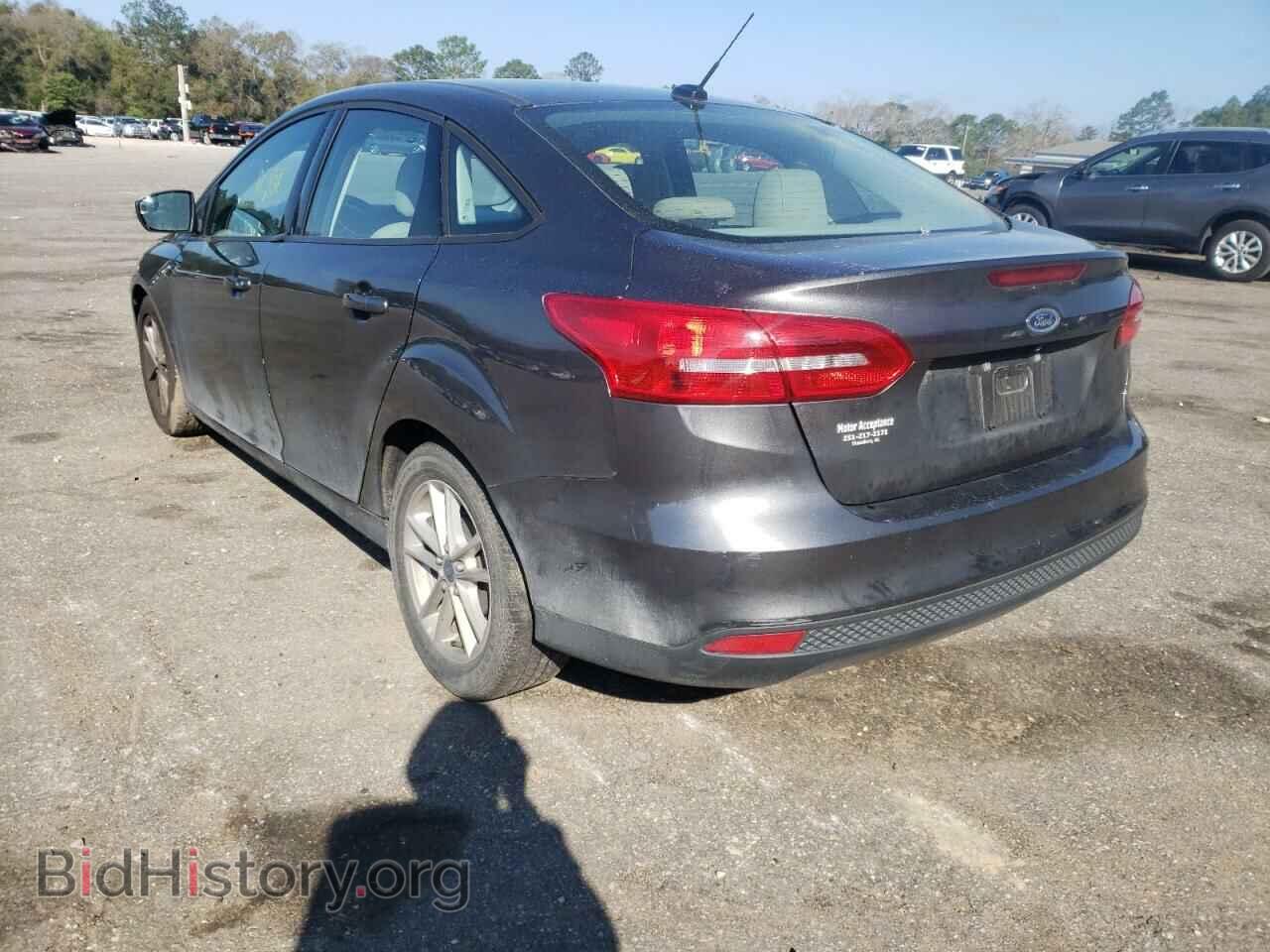 2016 FORD FOCUS - VIN: 1FADP3F2XGL224110 - Фото 3
