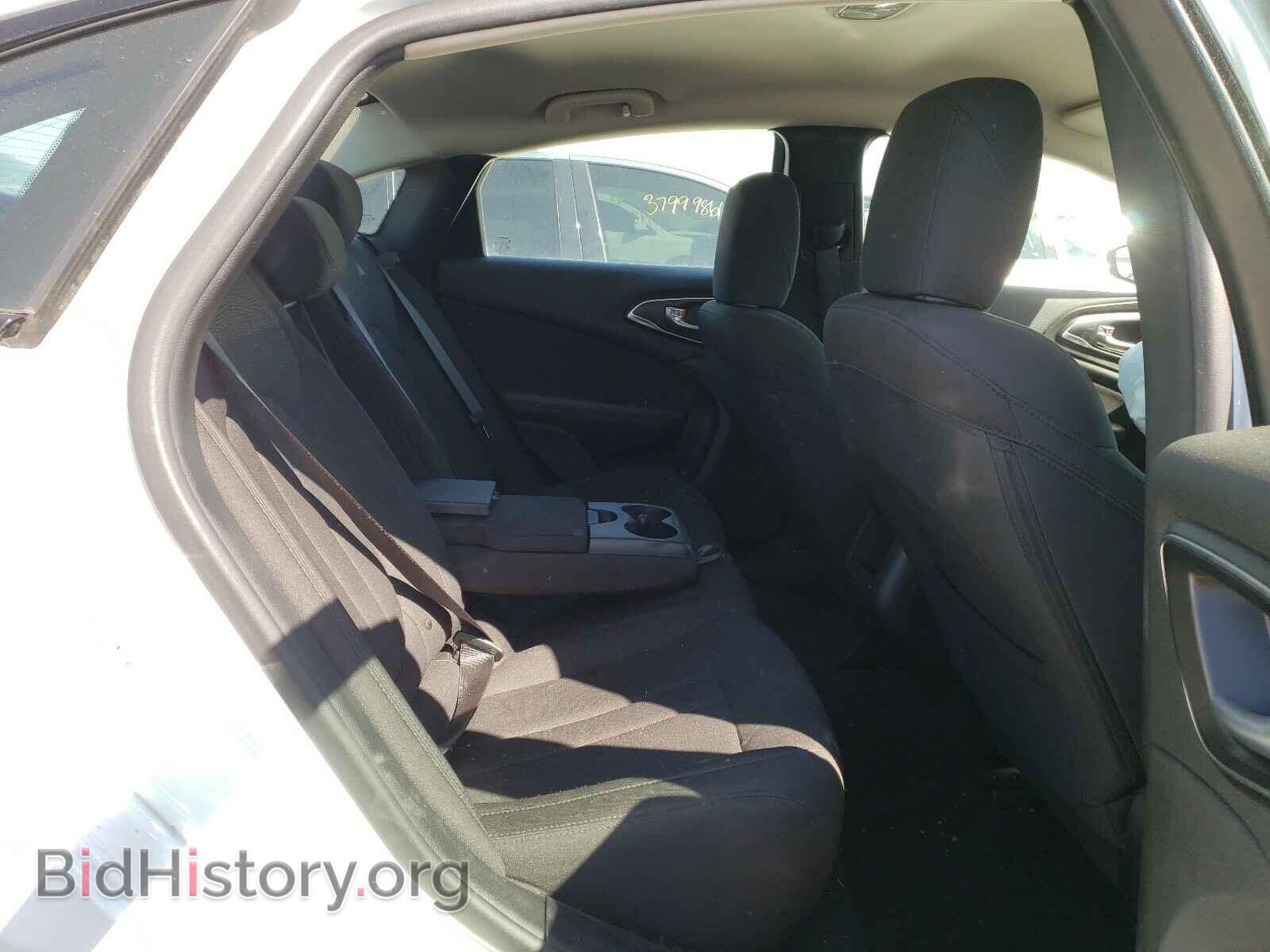 2017 CHRYSLER 200 - VIN: 1C3CCCFB6HN505784 - Фото 6