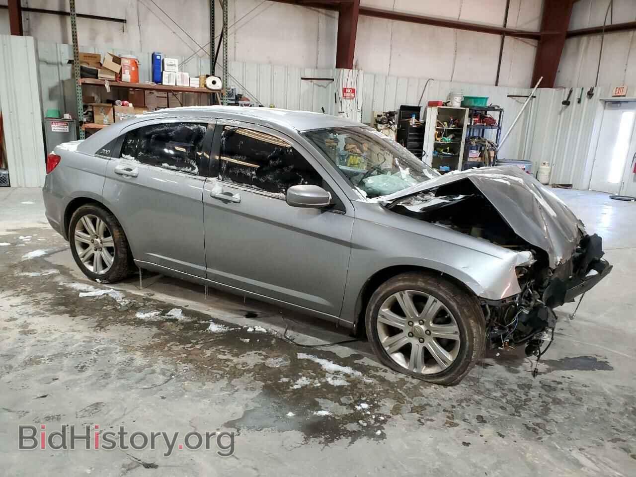 2013 CHRYSLER 200 - VIN: 1C3CCBBB6DN617446 - Фото 4
