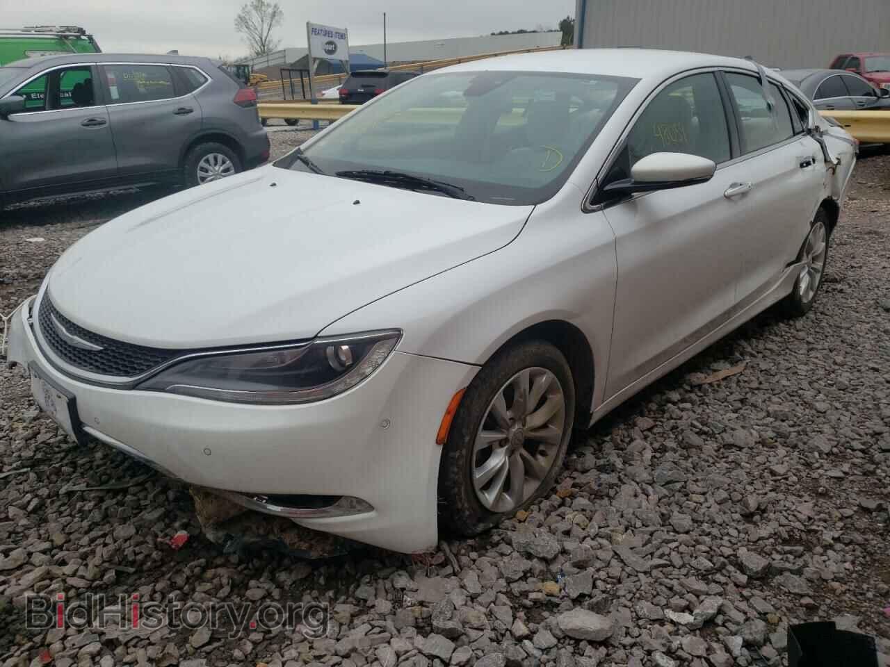 2015 CHRYSLER 200 - VIN: 1C3CCCCB5FN732479 - Фото 2