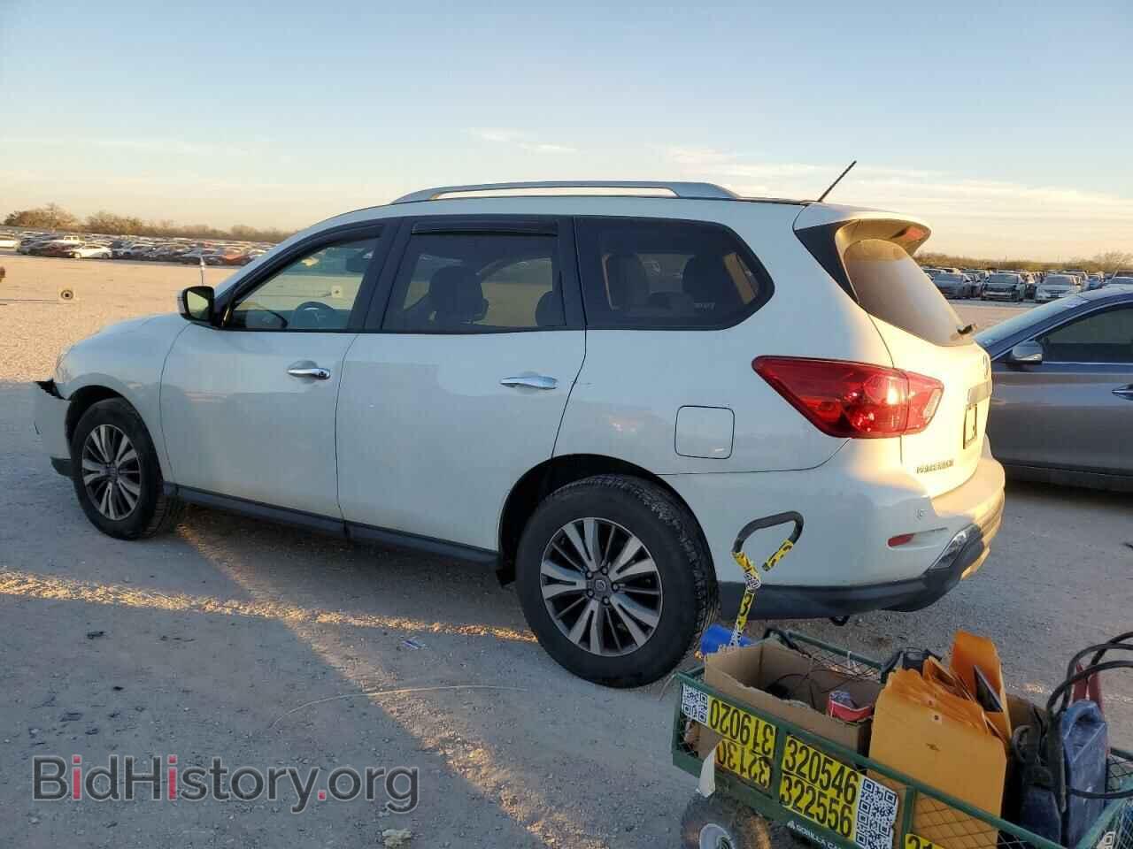 2018 NISSAN PATHFINDER - VIN: 5N1DR2MM4JC653622 - Фото 2