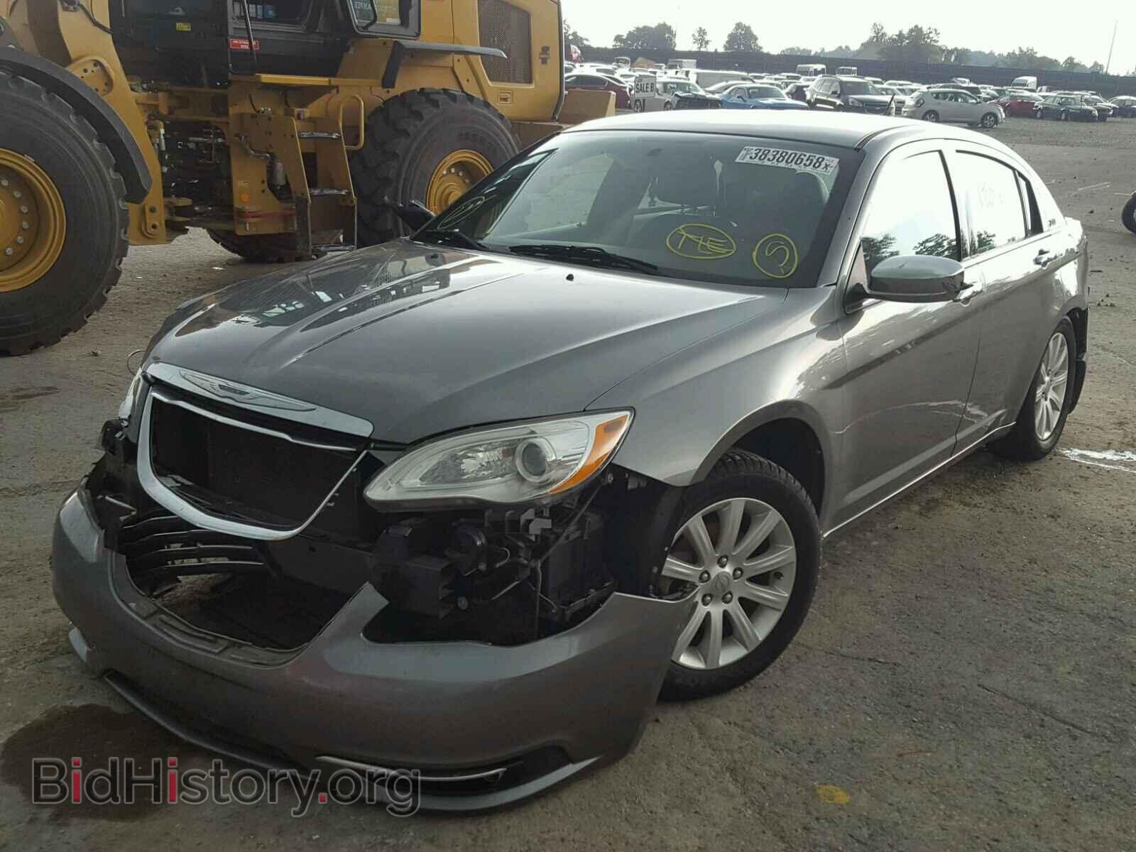 2013 CHRYSLER 200 - VIN: 1C3CCBCG2DN522764 - Photo 2