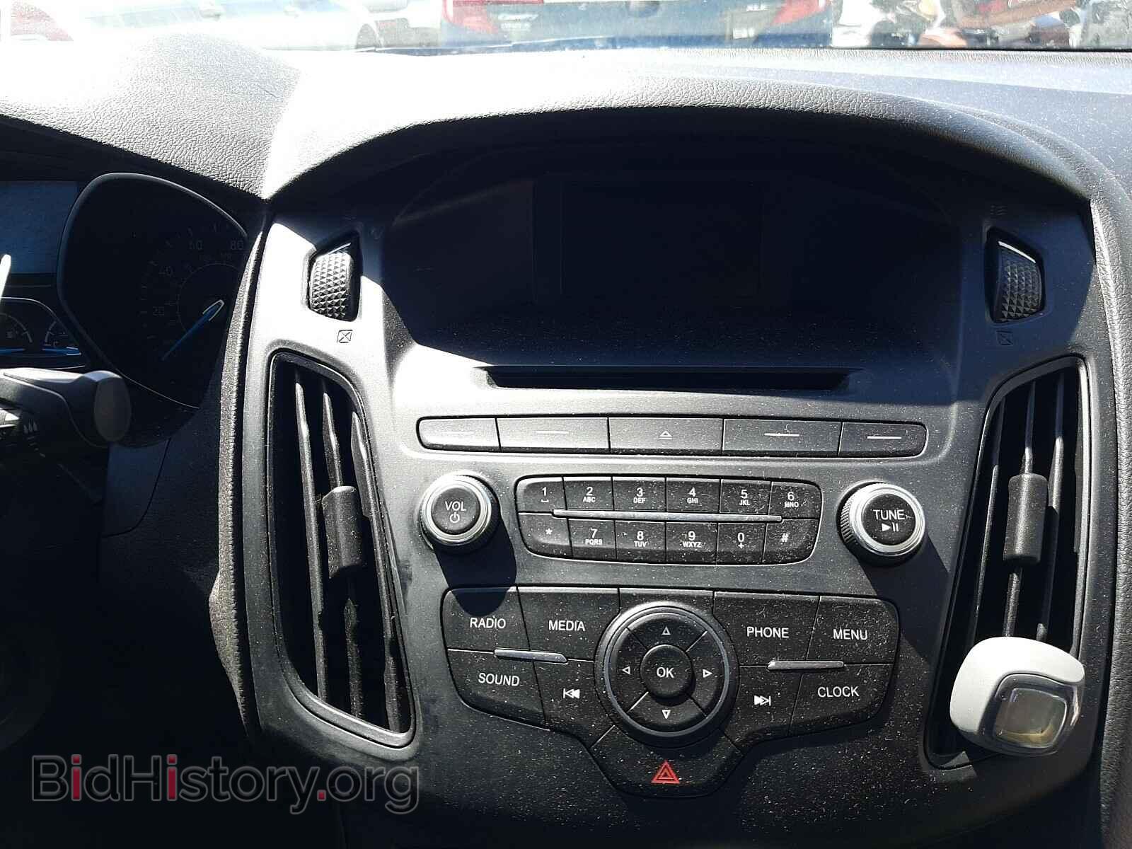 2016 FORD FOCUS - VIN: 1FADP3F22GL320331 - Photo 9