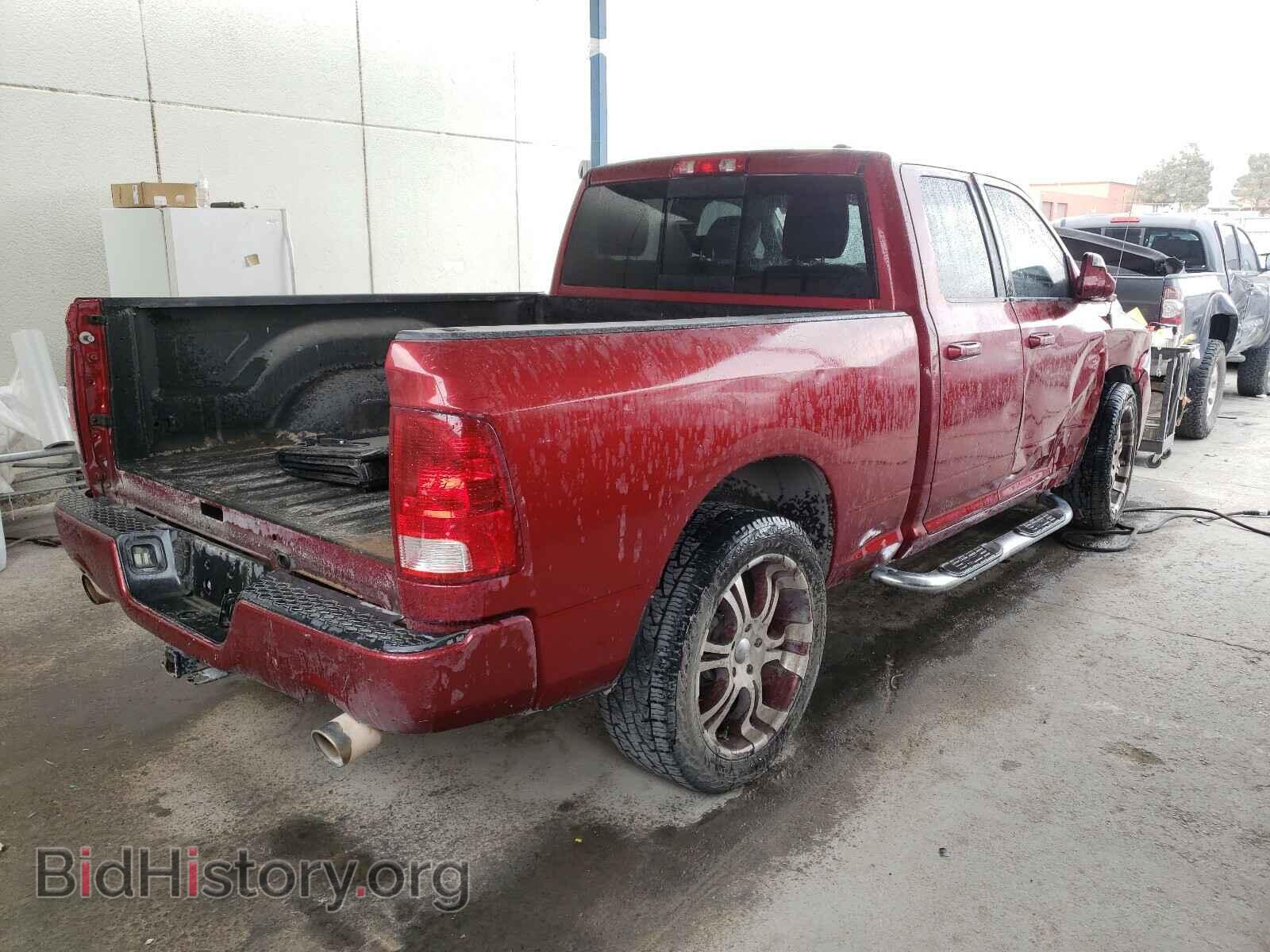 2011 DODGE RAM 1500 - VIN: 1D7RB1GT5BS657428 - Фото 4