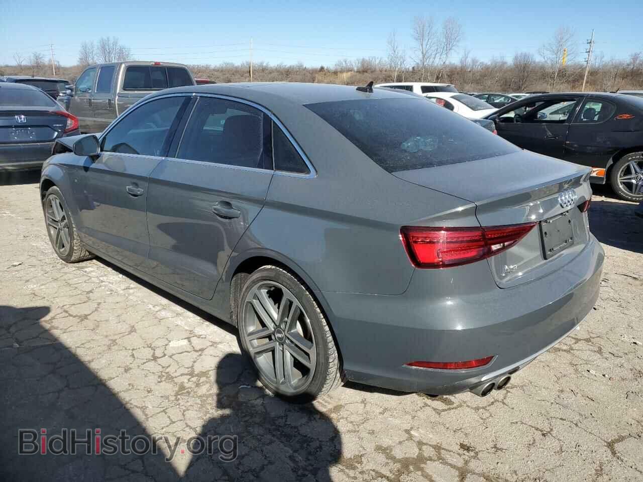 2019 AUDI A3 - VIN: WAUAUGFF8K1012176 - Фото 2