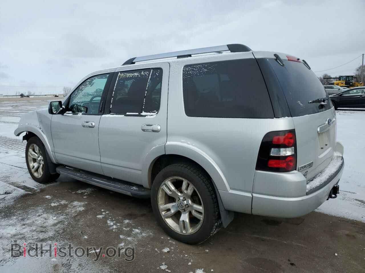2010 FORD EXPLORER - VIN: 1FMEU8F84AUB06933 - Фото 2