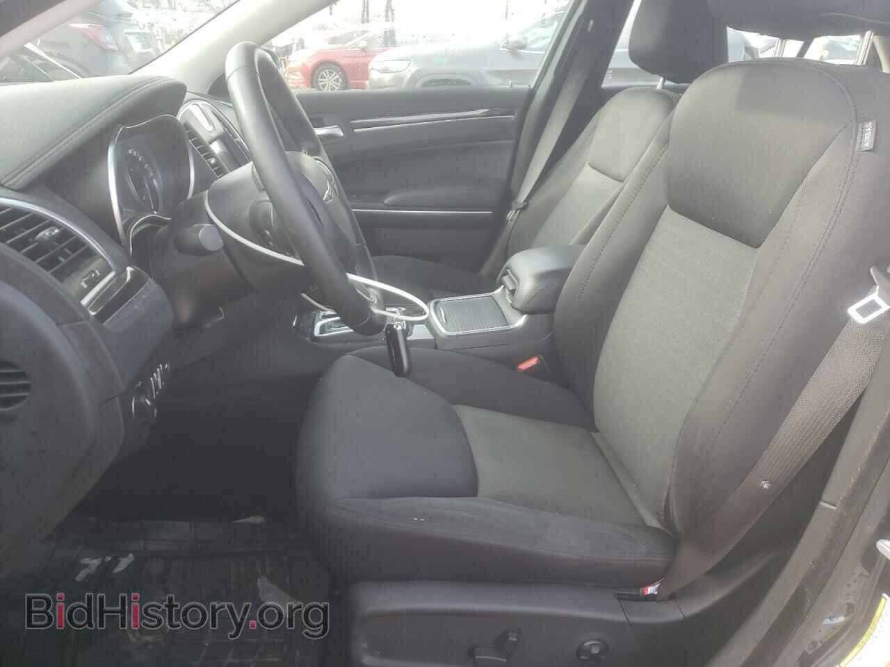 2018 CHRYSLER 300 - VIN: 2C3CCAAG9JH137574 - Фото 7
